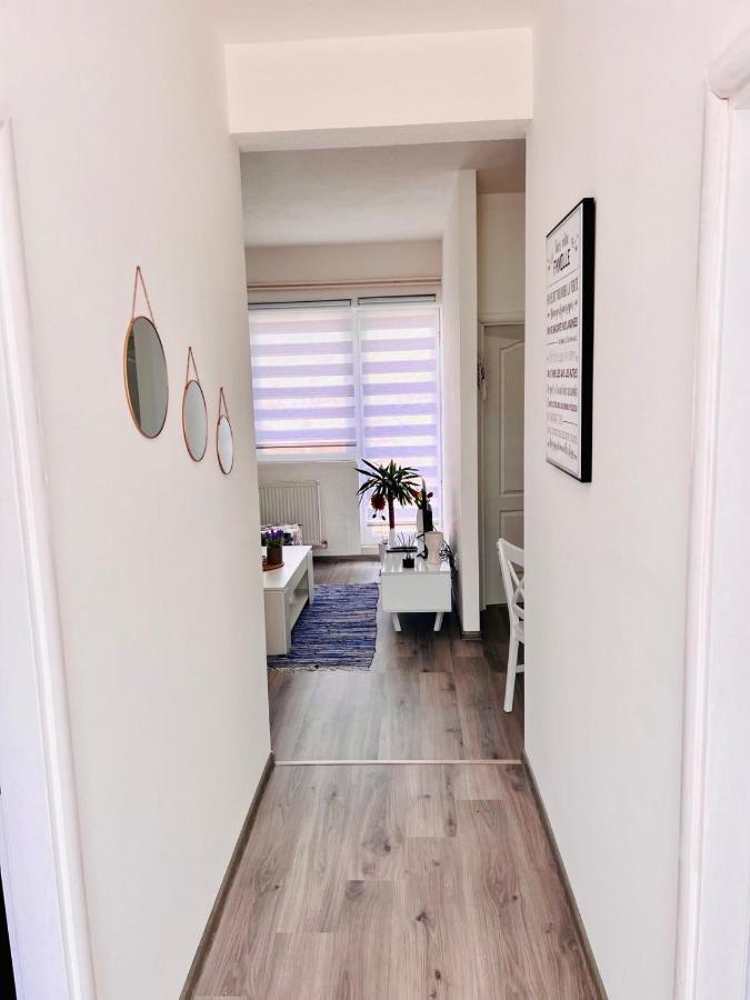 M Apartman Foca Dış mekan fotoğraf